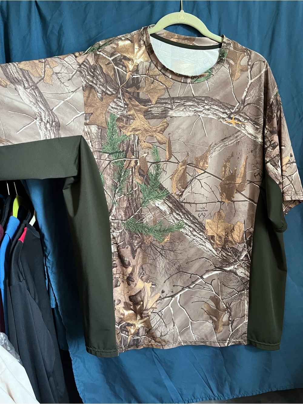 Realtree Men’s Camo Short Sleeve Quick Dry Shirt - Brown, Olive, Green